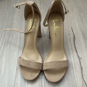 Lulu’s Nude Heels 
Style: Taylor